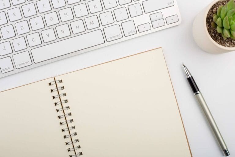 How the B2B SaaS Industry Became my Copywriting Niche (Story Time!)